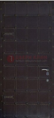 Черная железная дверь с ковкой ДК-5 для офиса в Твери