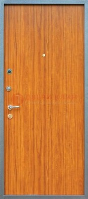 Коричневая металлическая дверь с ламинатом ДЛ-12 в Твери
