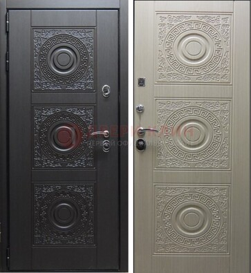 Темная стальная дверь с МДФ ДМ-161 для коттеджа в Белгороде