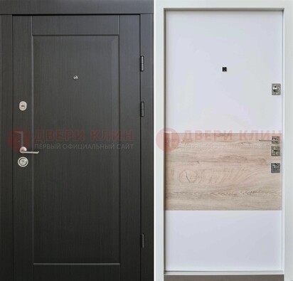 Черная металлическая дверь с резной МДФ Итальянский орех ДМ-230 в Твери