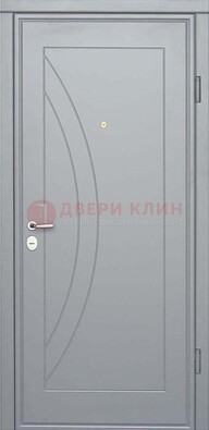 Белая железная дверь с МДФ ДМ-29 в квартиру в Твери