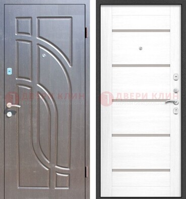 Железная классическая дверь Темный орех со светлой МДФ ДМ-303 в Твери