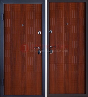 Коричневая стальная дверь с МДФ ДМ-81 для частного дома в Твери