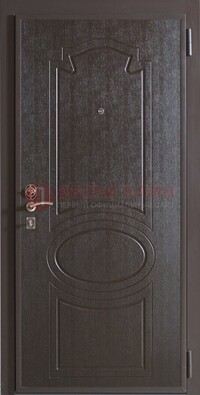 Темная металлическая дверь с МДФ ДМ-88 для частного дома в Твери