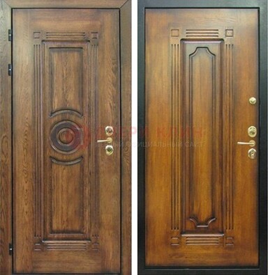 Коричневая металлическая дверь с массивом дуба с рисунком ДМД-10 в Твери