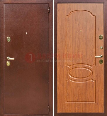 Коричневая стальная дверь с порошковым напылением ДП-137 в Твери