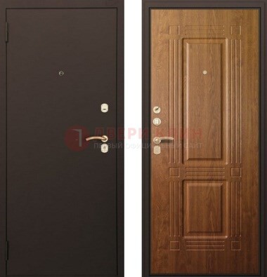 Коричневая металлическая дверь с порошковым покрытием ДП-138 в Твери