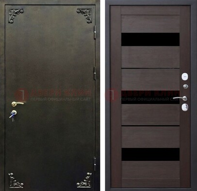Темная входная дверь с порошковым покрытием и МДФ со стеклом ДП-236 в Сургуте