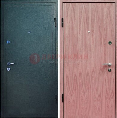 Черная входная дверь с порошковым покрытием ДП-32 в Чебоксарах