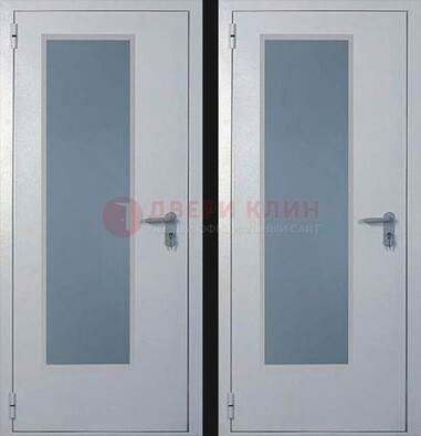 Белая металлическая противопожарная дверь с декоративной вставкой ДПП-5 в Твери