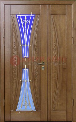 Коттеджная парадная дверь со стеклянными вставками и ковкой ДПР-26 в Твери