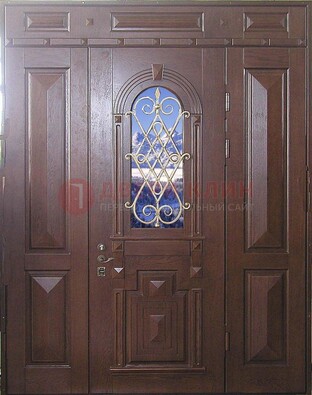 Стальная парадная дверь со стеклом и ковкой ДПР-4 для коттеджа в Твери