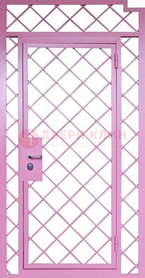 Розовая металлическая решетчатая дверь ДР-15 в Твери