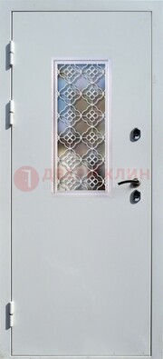 Серая металлическая дверь со стеклом и ковкой ДС-75 в Твери