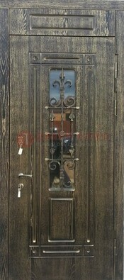 Зеленая входная дверь со стеклом и ковкой ДСК-67 в Твери
