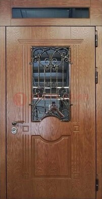 Металлическая входная дверь со стеклом и ковкой для дома ДСК-96 в Твери