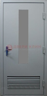 Серая металлическая техническая дверь с декоративной вставкой ДТ-14 в Твери