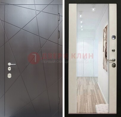 Железная коричневая дверь со светлой МДФ внутри и зеркалом ДЗ-125 в Твери