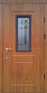 Железная дверь с МДФ и витражом ВЖ-24 в Твери